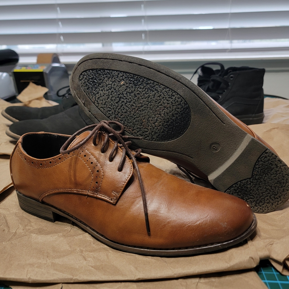 Classic Tan Leather Men's Oxfords